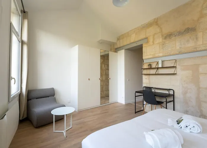 Coliving : Privees Inclus Отель