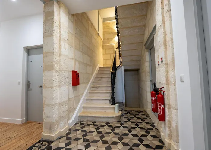 Coliving : Privees Inclus 酒店 3*
