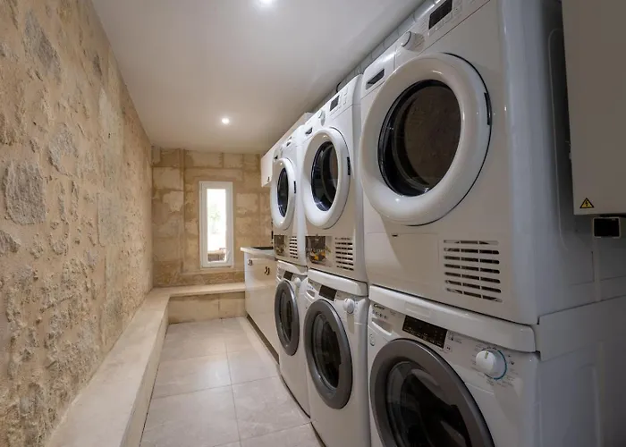 Coliving : Privees Inclus 3* 波尔多