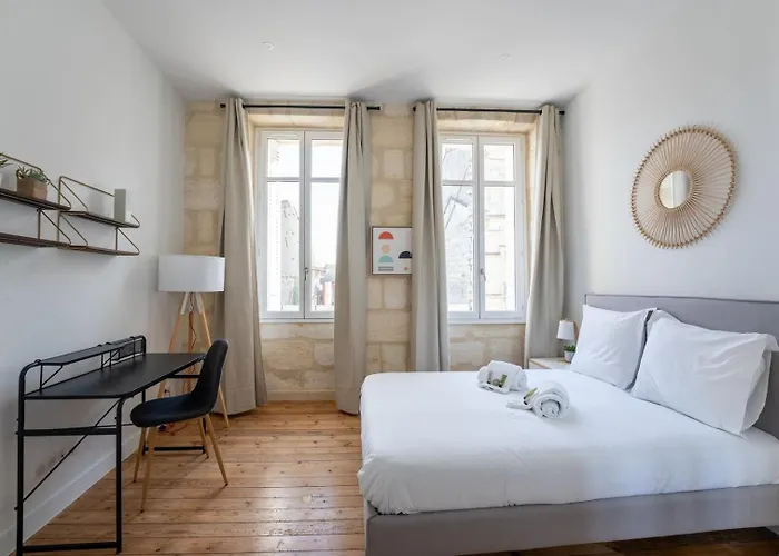 Coliving : Privees Inclus 3* بوردو