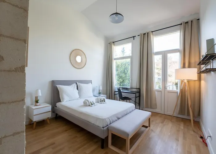Coliving : Privees Inclus فندق