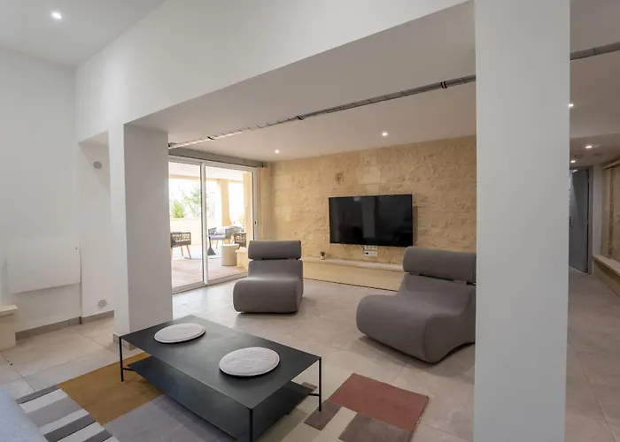 Coliving : Privees Inclus فندق بوردو