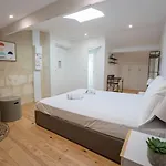 Отель Coliving : Privees Inclus Бордо