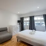 Отель Coliving : Privees Inclus 3*